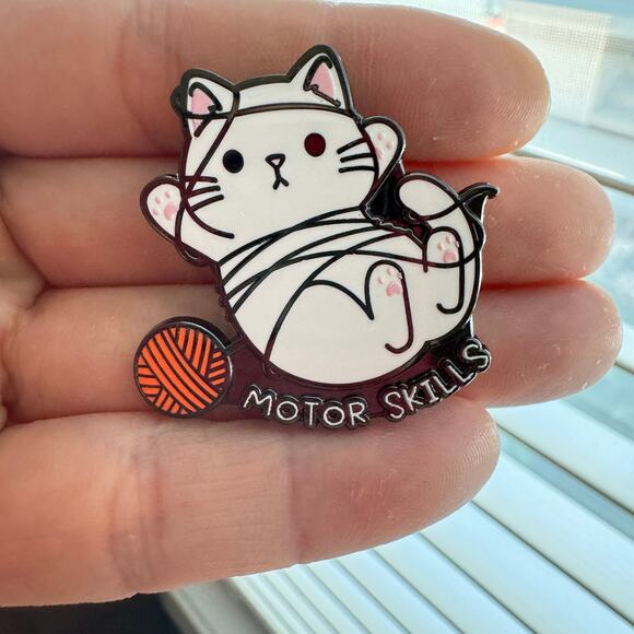 Tangled Cute Cats Motor Skills Hard Enamel Pins 238-2 - Picture 2 of 3